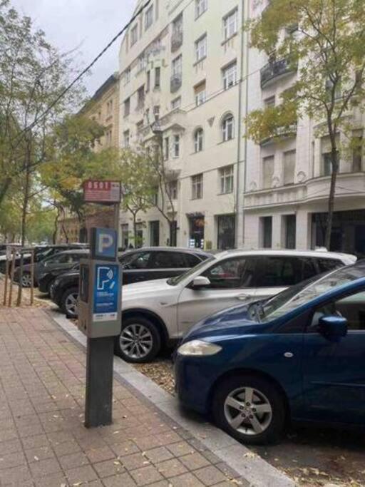 A13 Parliament Sunflower Cozy Apartment Budapest Extérieur photo